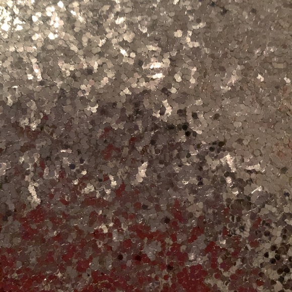 NWOT sparkly/silver cosmetics case - Picture 5 of 5